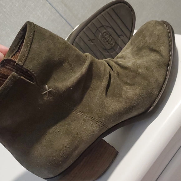 Born olive boots - Picture 3 of 4